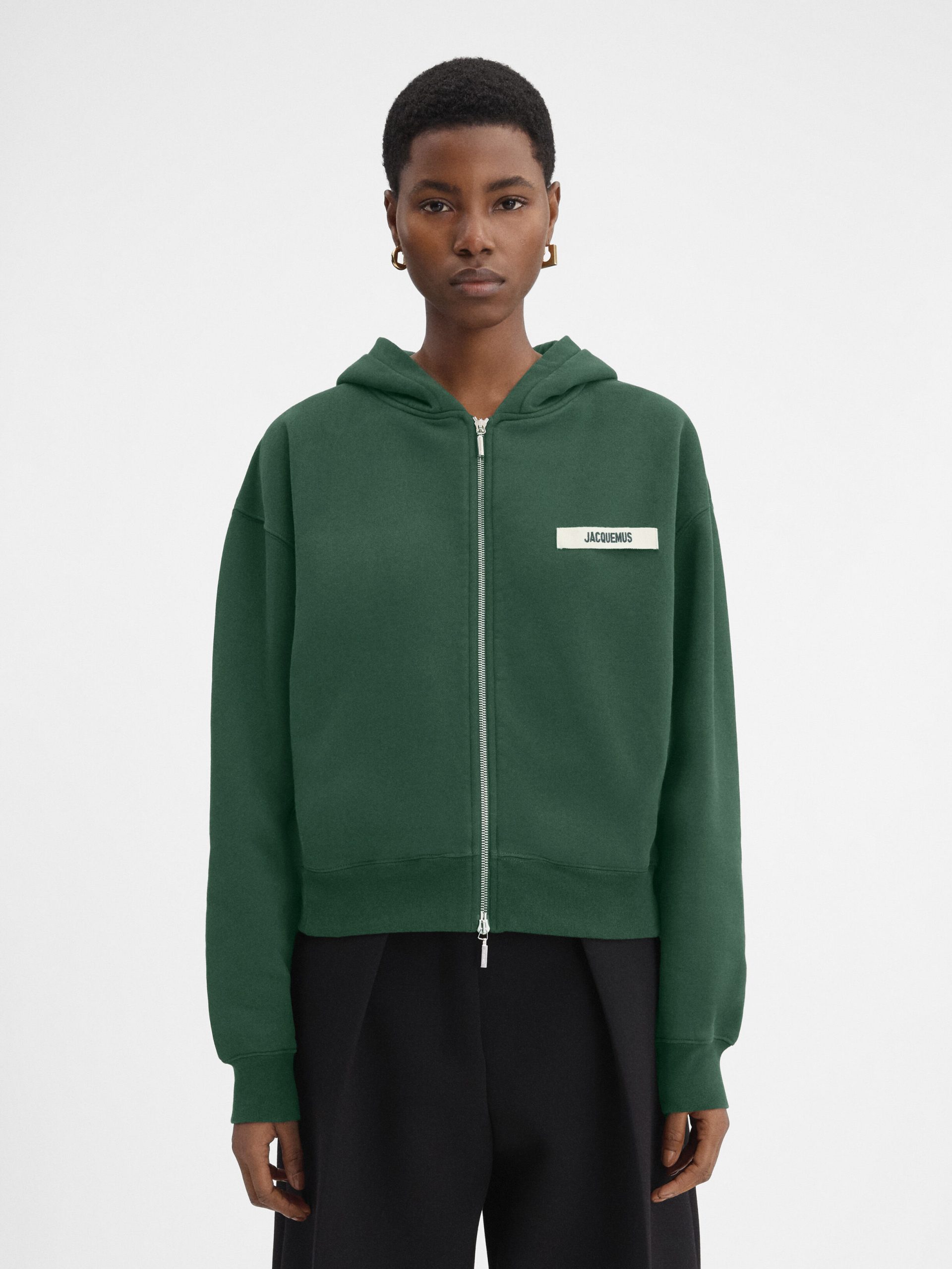 sudadera-jacquemus-769cho-1.jpg
